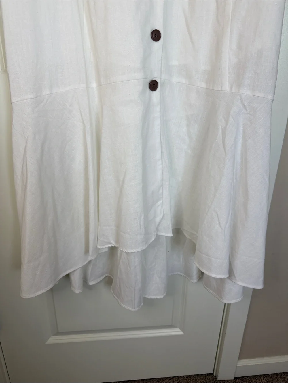 City Chic | White High-Low Button Front Maxi Dress | Size 18 - Picture 4 of 5